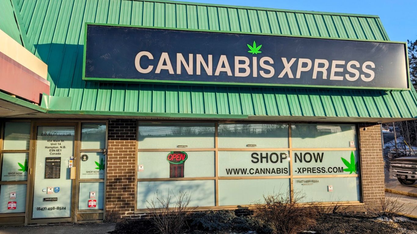 New Brunswick’s eighth private cannabis store opens in Hampton