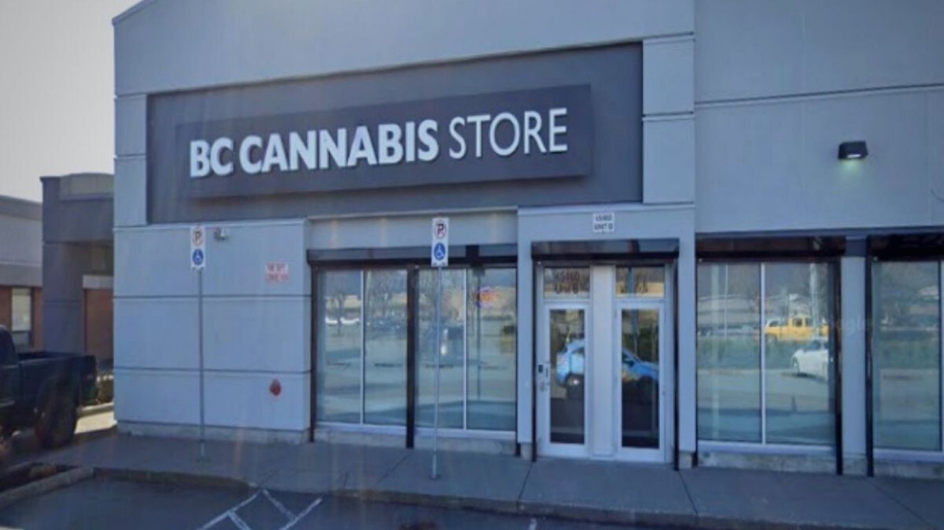 Some BC cannabis retailers want to accuse province of mismanaging cannabis file