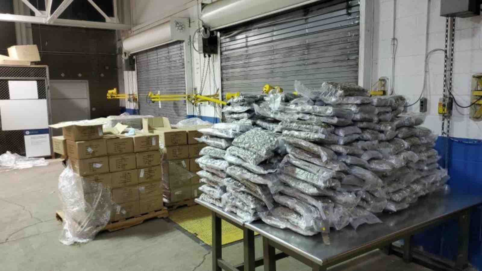 US customs seizes another 900 pounds of cannabis at Canadian border