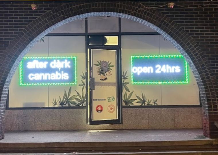 Ontario cannabis retailers frustrated by increasing number of unlicensed stores